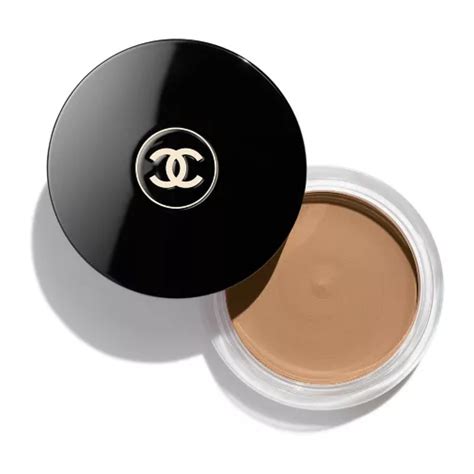 how to use chanel universal bronzer|chanel cream bronzer boots.